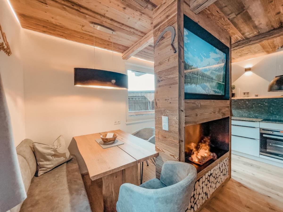 Oldwood Chalet - Balcony & Car Park By Alpenluxus Appartements Fuegen Ngoại thất bức ảnh