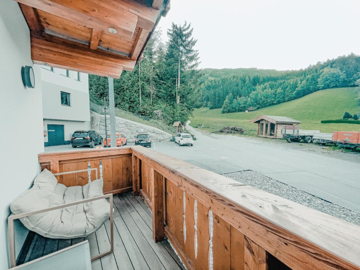 Oldwood Chalet - Balcony & Car Park By Alpenluxus Appartements Fuegen Ngoại thất bức ảnh